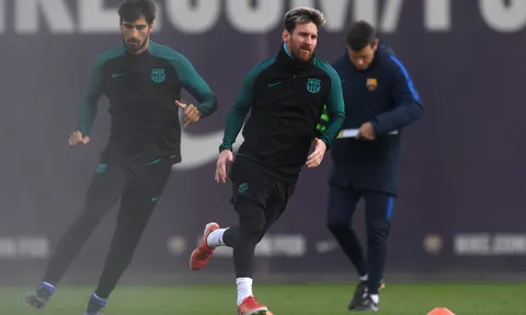 Messi tươi tỉnh trên sân tập, quyết tạm biệt chuỗi ngày buồn