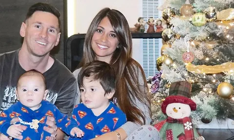 Messi: 9 tuổi biết yêu và chuyện tình đẹp rơi nước mắt