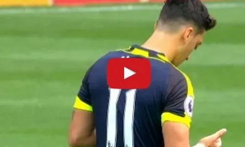 Mesut Oezil chơi cực hay trong trận Watford 1-3 Arsenal