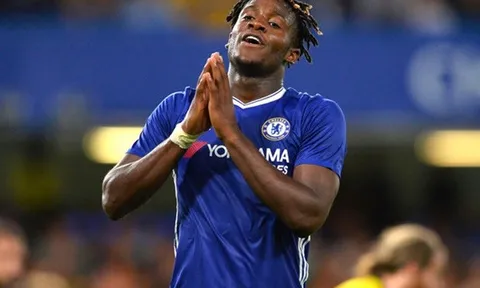 Liên tục tỏa sáng, Batshuayi vẫn tỏ ra khiêm tốn
