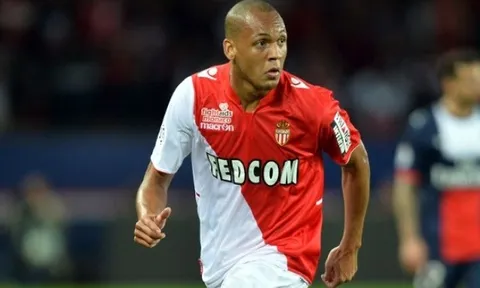 Vợ Fabinho đã thừa nhận chồng mình sẽ đến Man United?