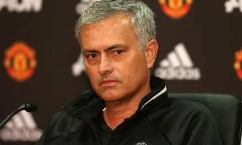 Lời cảnh báo của Mourinho dành cho Pogba