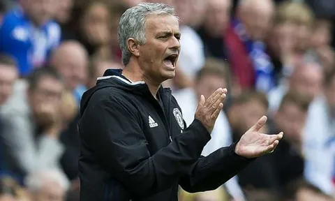 Man Utd vs Dortmund: Khó mà không khó