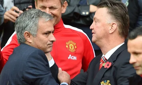 Giành siêu cúp Anh, Mourinho không quên ơn Van Gaal