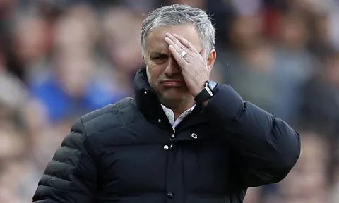 Mourinho: Arsenal chỉ là kẻ may mắn