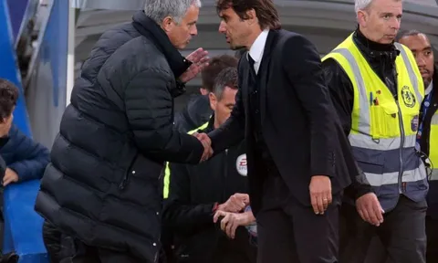 Mourinho chửi Conte là đúng!