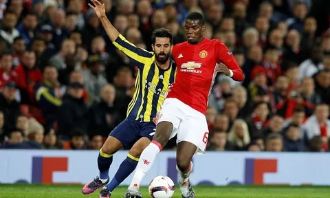 Mourinho đã biết dùng Paul Pogba