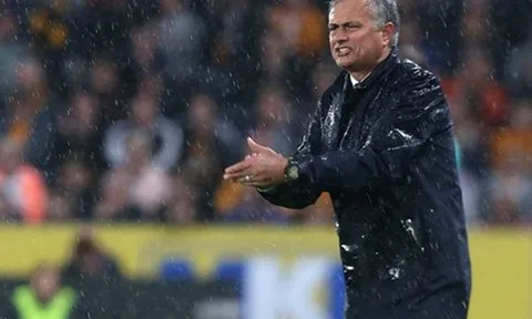 Mourinho đã chinh phục cầu thủ MU thế nào?