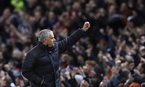Mourinho đã có được điều gì sau chiến thắng trước Fenerbahce?