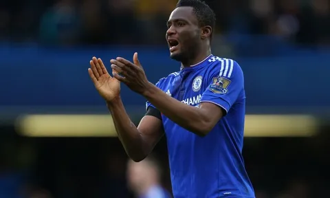Mourinho định gây sốc với ngôi sao Chelsea