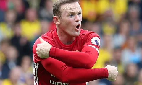 Mourinho tiết lộ lí do "trảm" Rooney