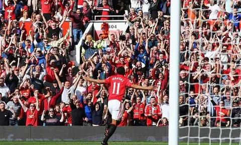 Mourinho 'xắn tay' giúp Martial vượt qua khủng hoảng tinh thần