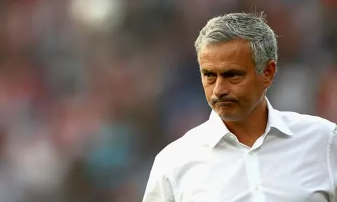 Conte kêu gọi CĐV Chelsea tiếp đãi Mourinho tử tế