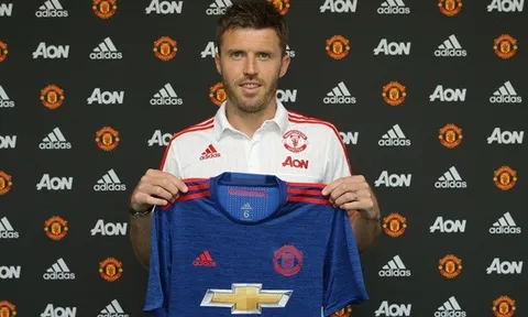 M.U định đoạt xong tương lai Michael Carrick
