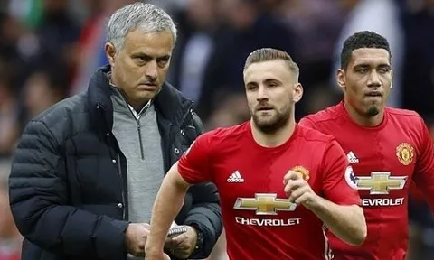 MU: Khi Sir Alex khiến Mourinho phát ngượng