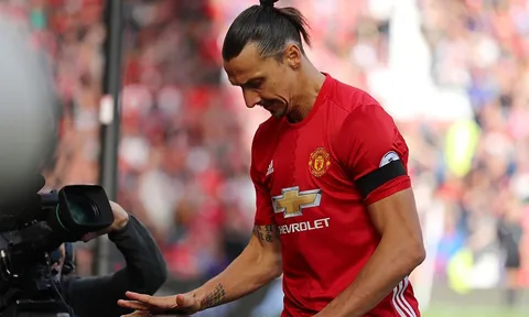 MU sử dụng đội hình nào ở trận gặp Liverpool?