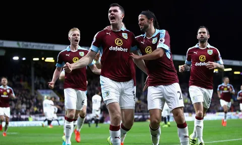 'Mục tiêu của Chelsea' lần đầu lên tuyển