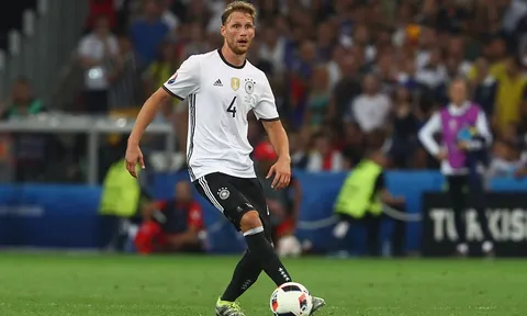 Muller, Giroud lĩnh xướng đội hình tệ nhất bán kết EURO 2016