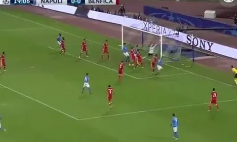 Napoli 4 - 2 Benfica (vòng bảng Champions League)