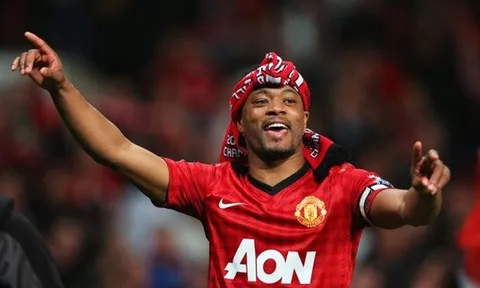Nếu ở đây, Patrice Evra sẽ gọi Man United là gì?