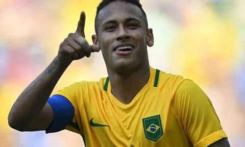 Neymar chưa thể trở về Barcelona
