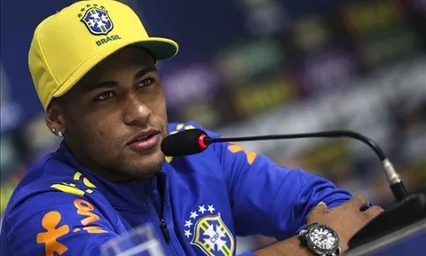 Neymar: "Tôi ăn chơi, tiệc tùng thì sao chứ?"