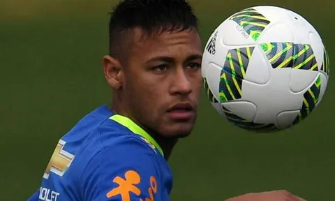 Neymar tiết lộ: Tôi chơi bóng phụ thuộc vào Messi
