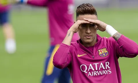 Neymar ở Barcelona đến năm 2022, mức phá hợp đồng lên 230 triệu euro