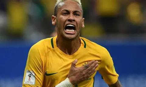 Neymar xuất sắc hơn Ronaldo và Romario
