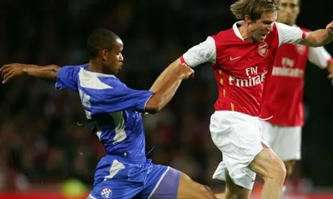 Người cũ tin Arsenal có khả năng ăn 3 mùa này