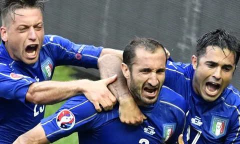 Người Italia hả hê sau chiến thắng