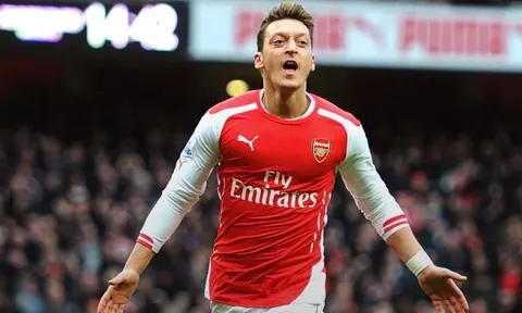 Nhìn Oezil, lại nhớ về những lần 'mất sao' tại NHA của Arsenal