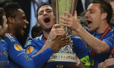 Nhờ Conte, Terry mới ở lại Chelsea