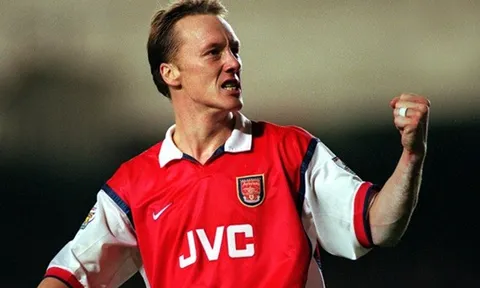 Những bàn thắng của huyền thoại Lee Dixon