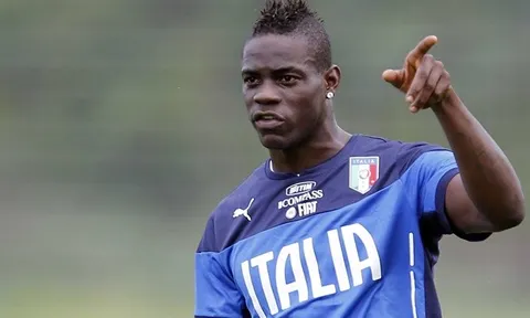 Những bàn thắng kinh điển của Mario Balotelli