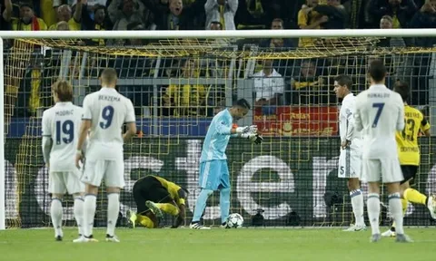 Những nguyên nhân khiến Real Madrid chững lại, hòa liên tục