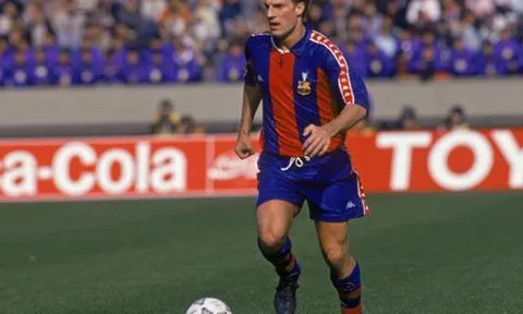 Những pha bóng đỉnh cao của Michael Laudrup