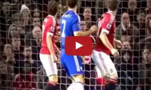 Những pha cứu thua thần thánh của David de Gea mùa 2015/16
