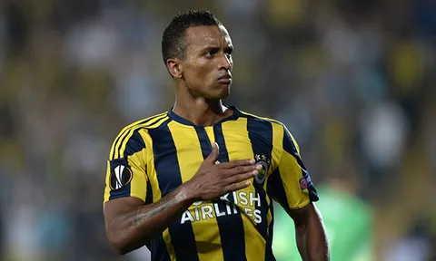 Những pha đảo chân khó lường của Luis Nani