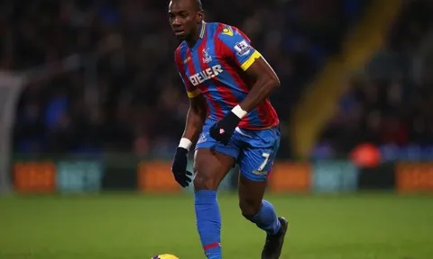 Những pha rê bóng ảo diệu của Yannick Bolasie