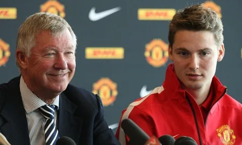 Nick Powell không lớn nổi là do... Sir Alex