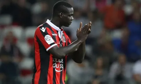 Nổ súng liên tục, Balotelli vẫn bị tuyển Ý bỏ rơi