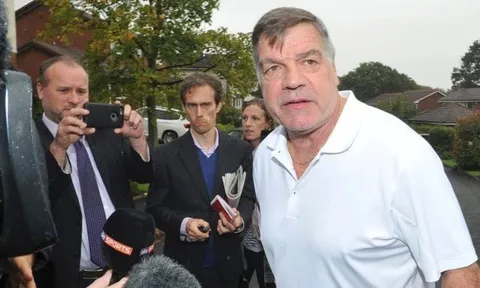 Nóng: Allardyce có thể bị cấm tham gia các hoạt động bóng đá