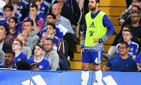 Nóng: HLV Conte chốt tương lai Fabregas
