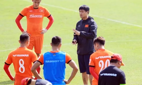 Nóng: Hữu Thắng chỉ loại 4 cầu thủ trước giờ lên đường dự AFF Cup