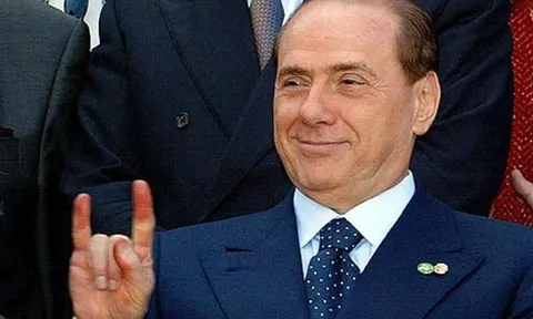 Nóng: Quá trình bán lại AC Milan gặp rắc rối