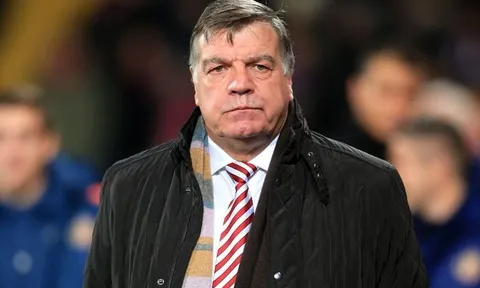 Nóng: Sau Big Sam, 8 HLV khác ở NHA "dính chàm"