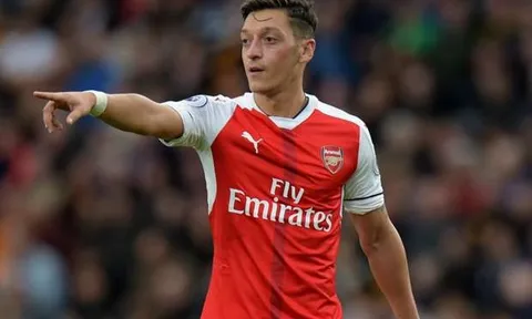 Oezil hé lộ hình mẫu tại Arsenal