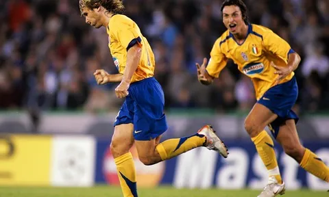 Pavel Nedved chọn sao M.U là người đồng đội tuyệt vời nhất