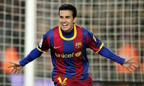Pedro cực nhạy bén khi còn khoác áo Barcelona